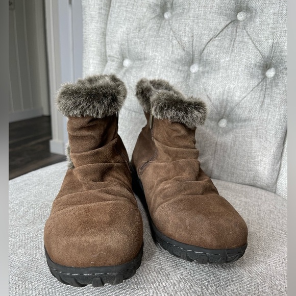 KHOMBU Women's Lindsey All Weather Waterproof Boots Brown Size 10 Leather - Picture 4 of 4